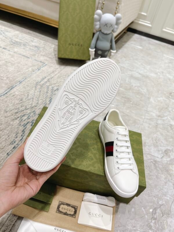 Gucci sneaker 2025071926