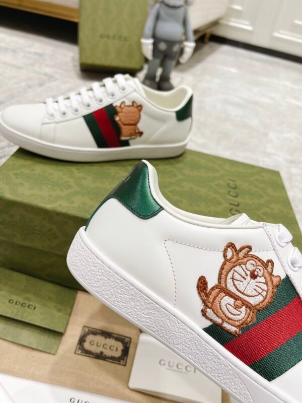 Gucci sneaker 2025071930