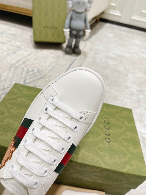 Gucci sneaker 2025071930