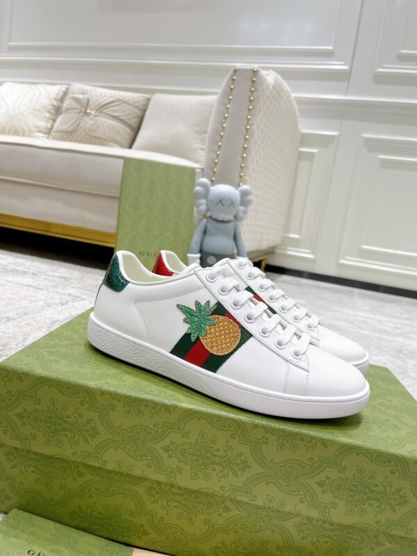 Gucci sneaker 2025072104