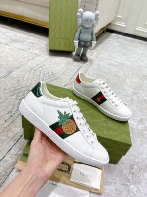 Gucci sneaker 2025072104