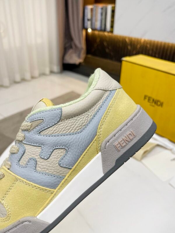 Fendi sneaker 2025072116