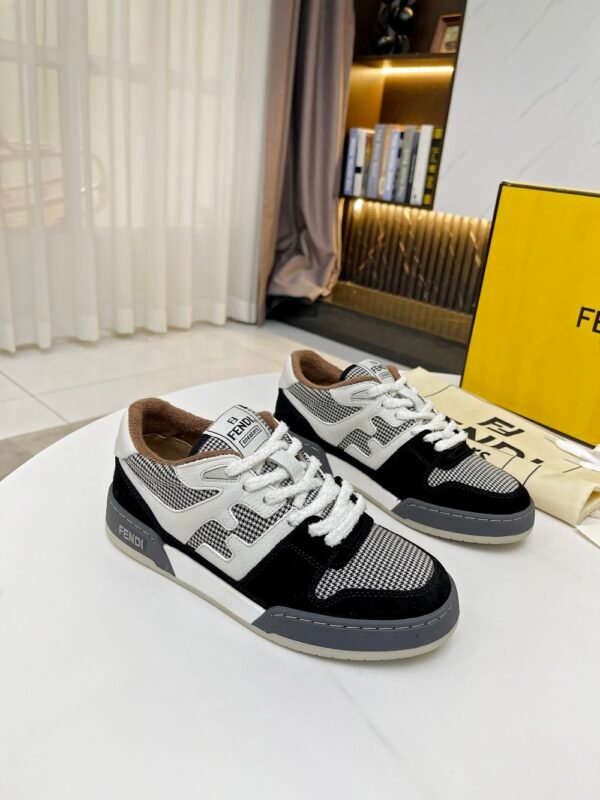 Fendi sneaker 2025072117