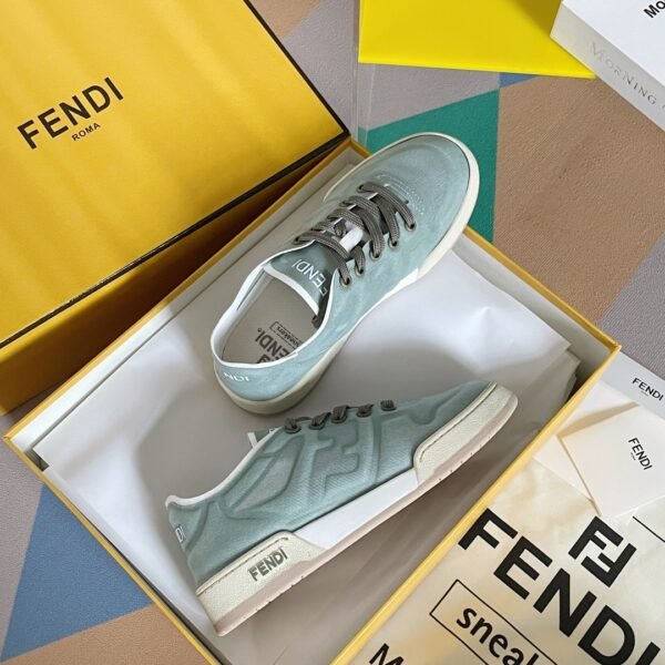Fendi sneaker 2025072123