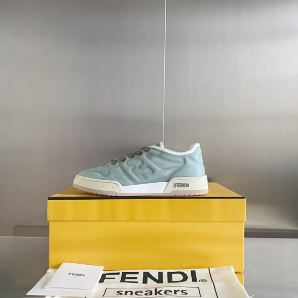 Fendi sneaker 2025072123
