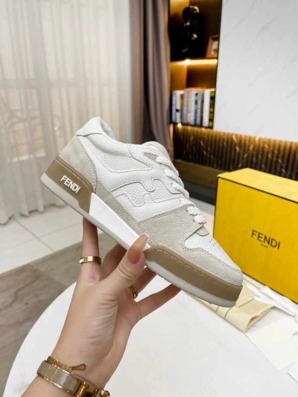 Fendi sneaker 2025072124