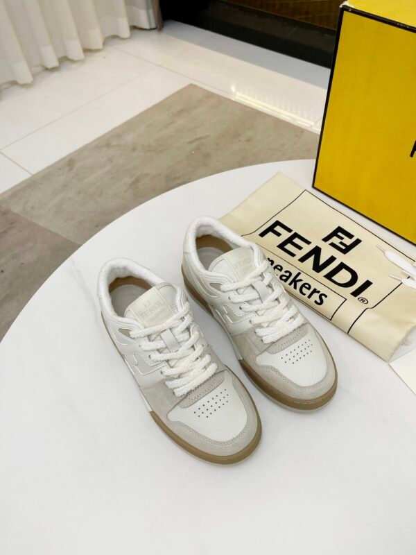Fendi sneaker 2025072124