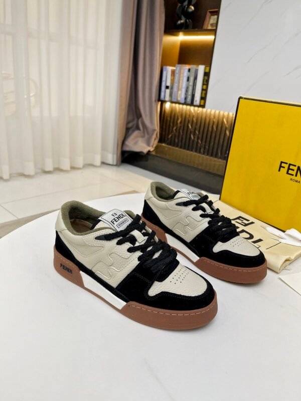 Fendi sneaker 2025072125