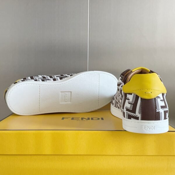 Fendi sneaker 2025072138