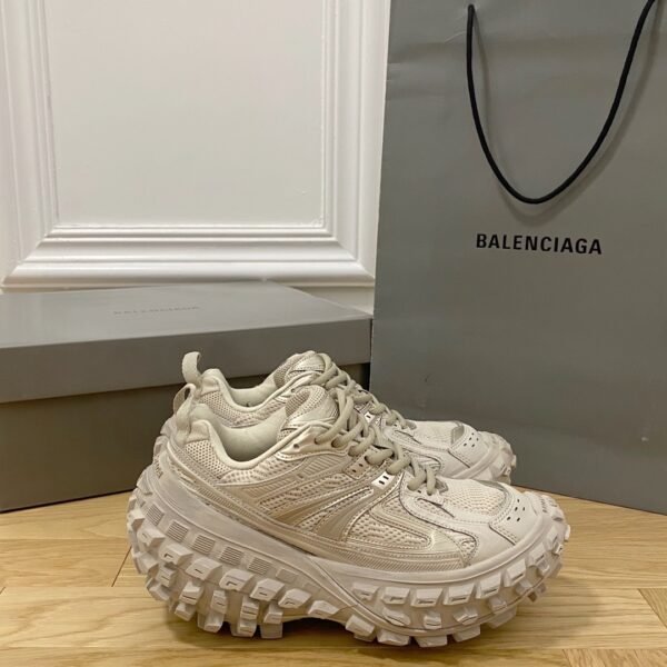 Balenciaga sneaker 2025072149