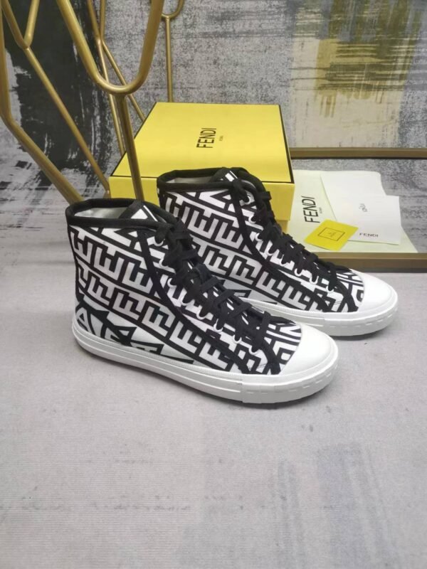 Fendi sneaker 2025072146