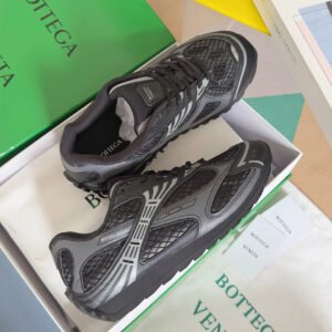 Bottega Veneta sneaker 2025072174