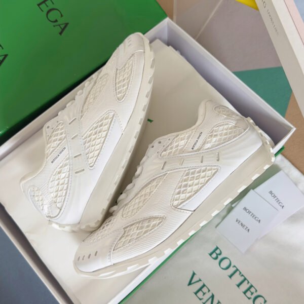 Bottega Veneta sneaker 2025072175