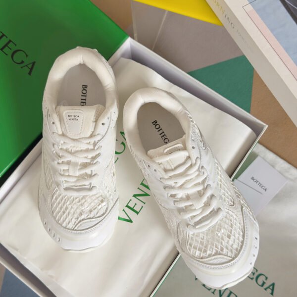 Bottega Veneta sneaker 2025072175