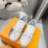 Louis Vuiton sneaker 2025072176