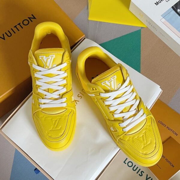 Louis Vuiton sneaker 2025072177