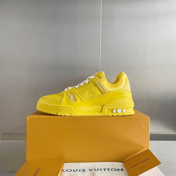 Louis Vuiton sneaker 2025072177