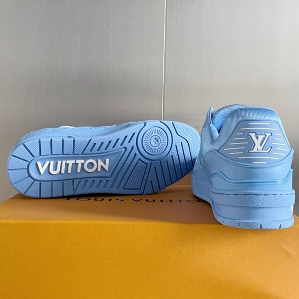 Louis Vuiton sneaker 2025072178