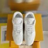 Louis Vuiton sneaker 2025072180