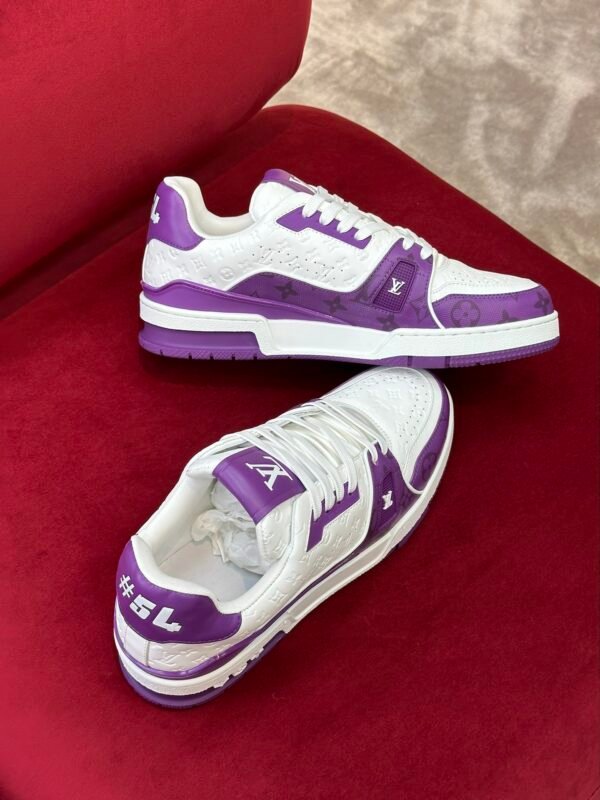 Louis Vuiton sneaker 2025072185