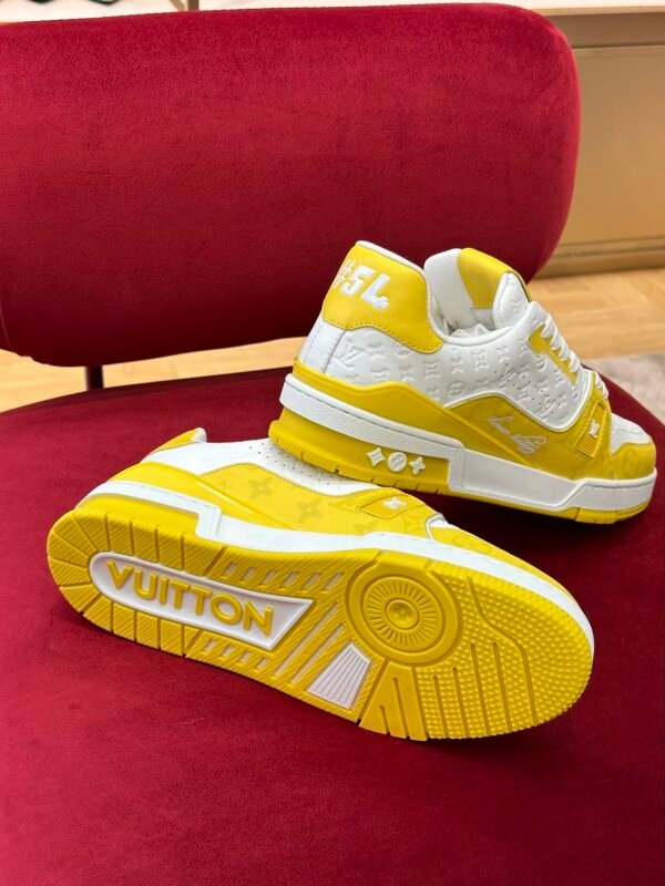 Louis Vuiton sneaker 2025072186