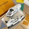 Louis Vuiton sneaker 2025072196