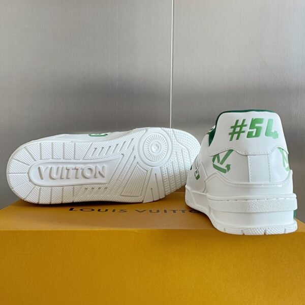 Louis Vuiton sneaker 2025072197