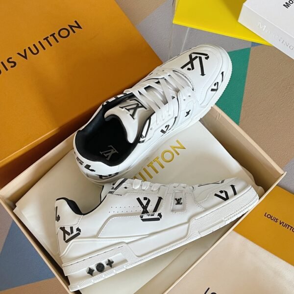 Louis Vuiton sneaker 2025072198