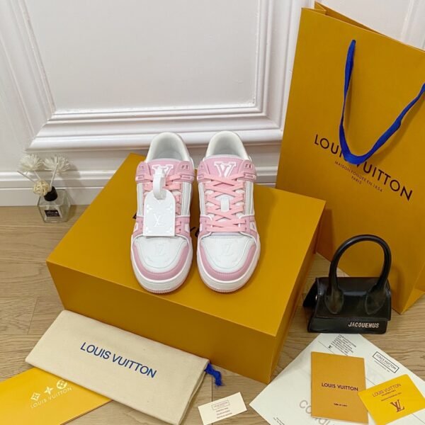 Louis Vuiton sneaker 2025072005