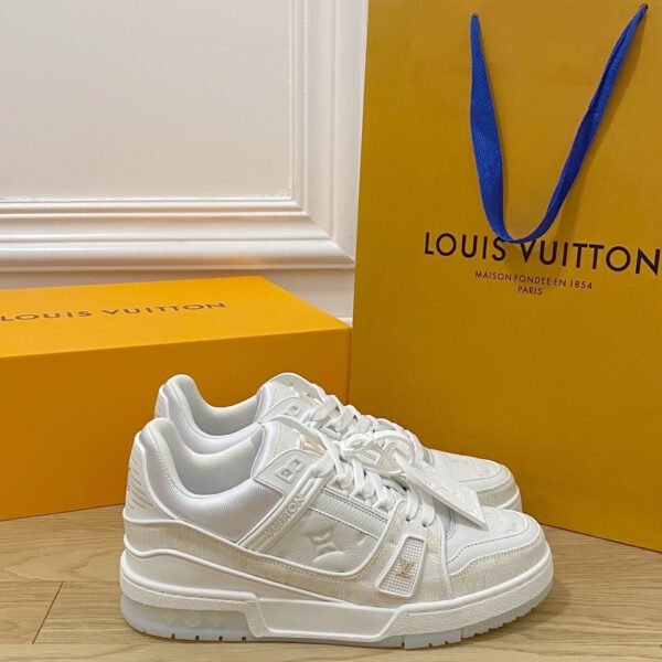 Louis Vuiton sneaker 2025072007
