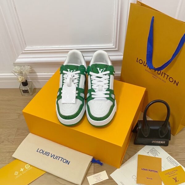 Louis Vuiton sneaker 2025072009