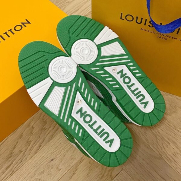 Louis Vuiton sneaker 2025072009