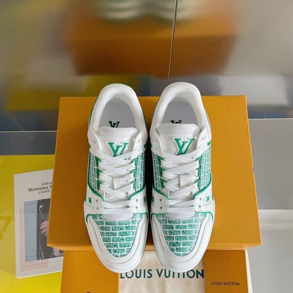 Louis Vuiton sneaker 2025072011