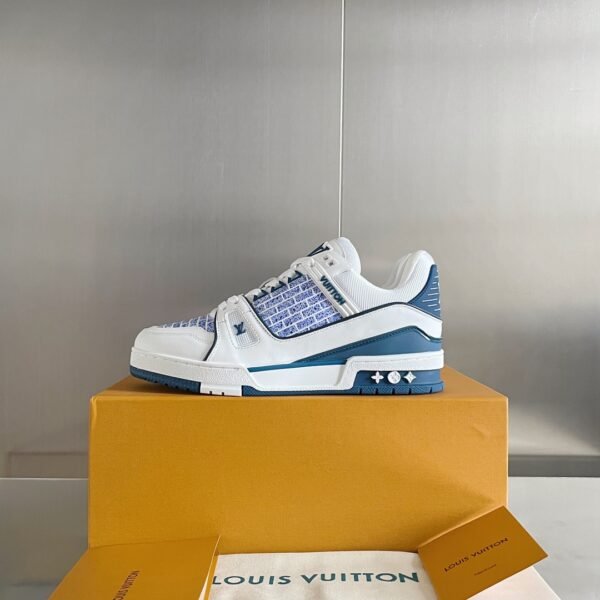 Louis Vuiton sneaker 2025072012