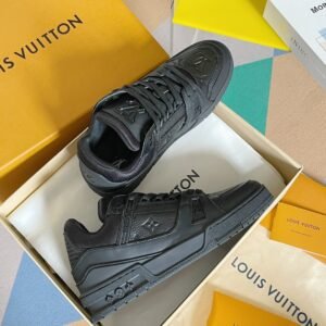 Louis Vuiton sneaker 2025072015