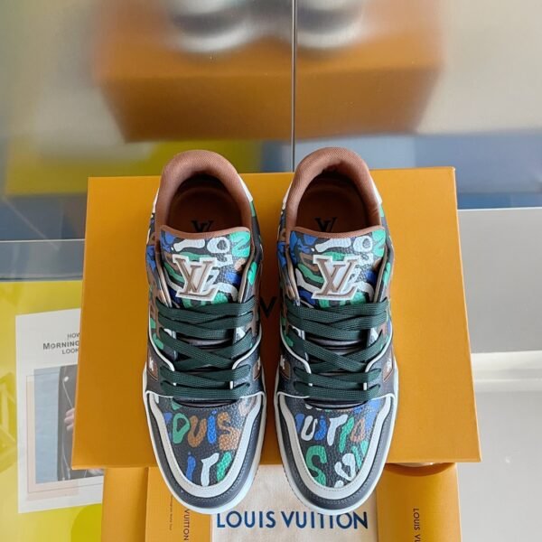 Louis Vuiton sneaker 2025072017