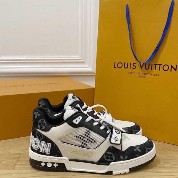 Louis Vuiton sneaker 2025072024