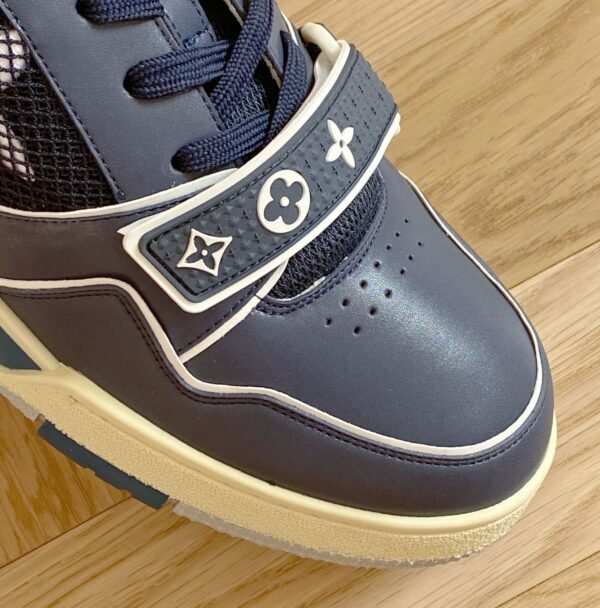 Louis Vuiton sneaker 2025072025