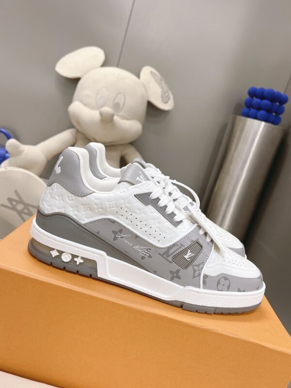 Louis Vuiton sneaker 2025072032