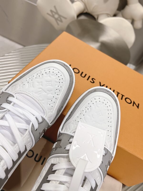 Louis Vuiton sneaker 2025072032