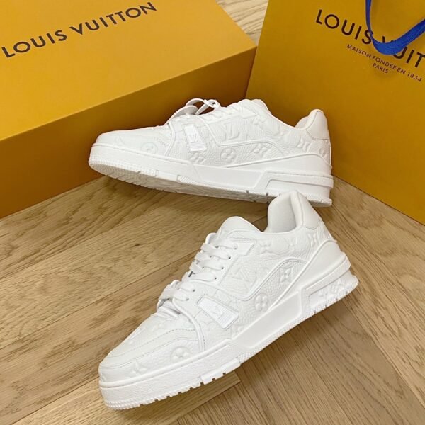Louis Vuiton sneaker 2025072040