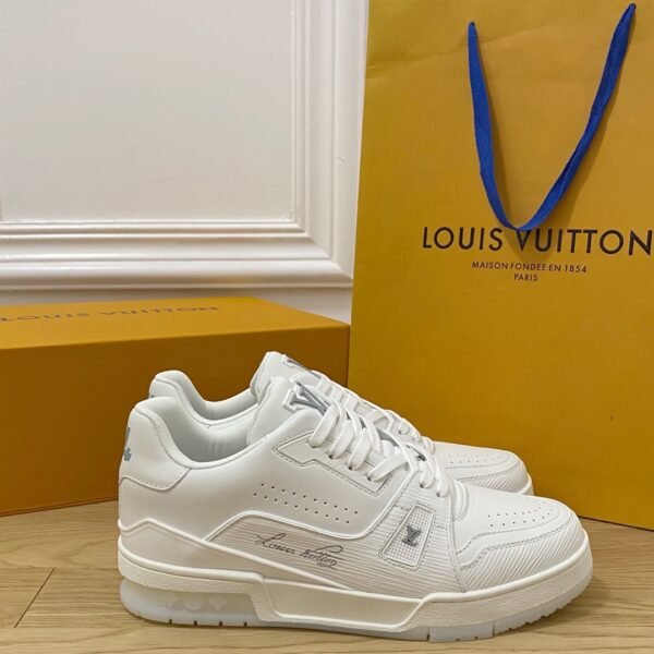 Louis Vuiton sneaker 2025072043