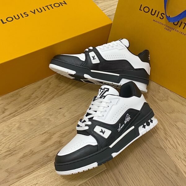 Louis Vuiton sneaker 2025072044