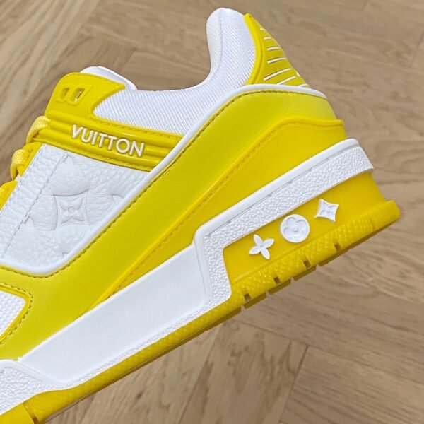 Louis Vuiton sneaker 2025072046