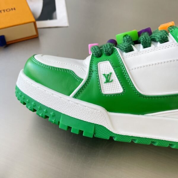 Louis Vuiton sneaker 2025072048