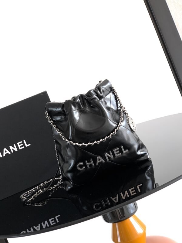 Chanel Black Quilted Calfskin Leather Chanel 22 Mini Bag