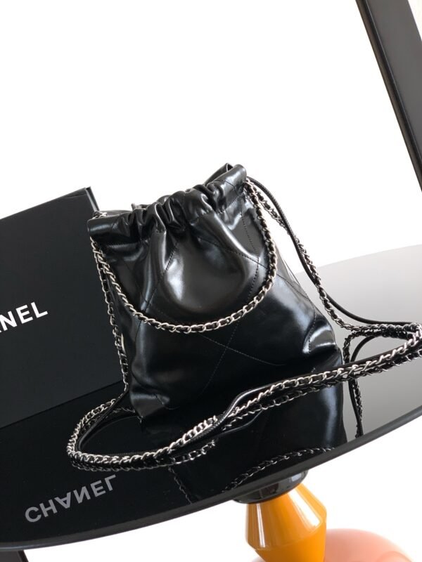 Chanel Black Quilted Calfskin Leather Chanel 22 Mini Bag