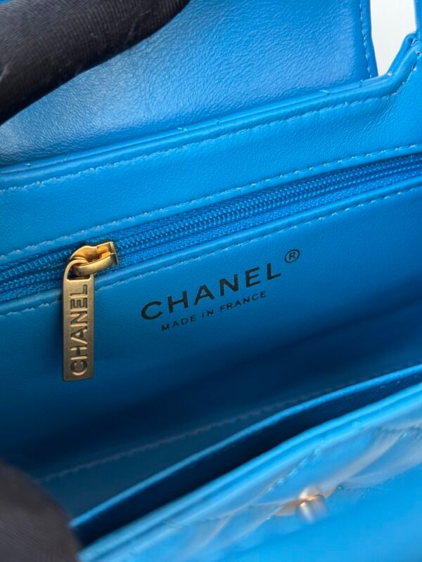 Chanel MM Kelly Shopper Blue Handle Bags