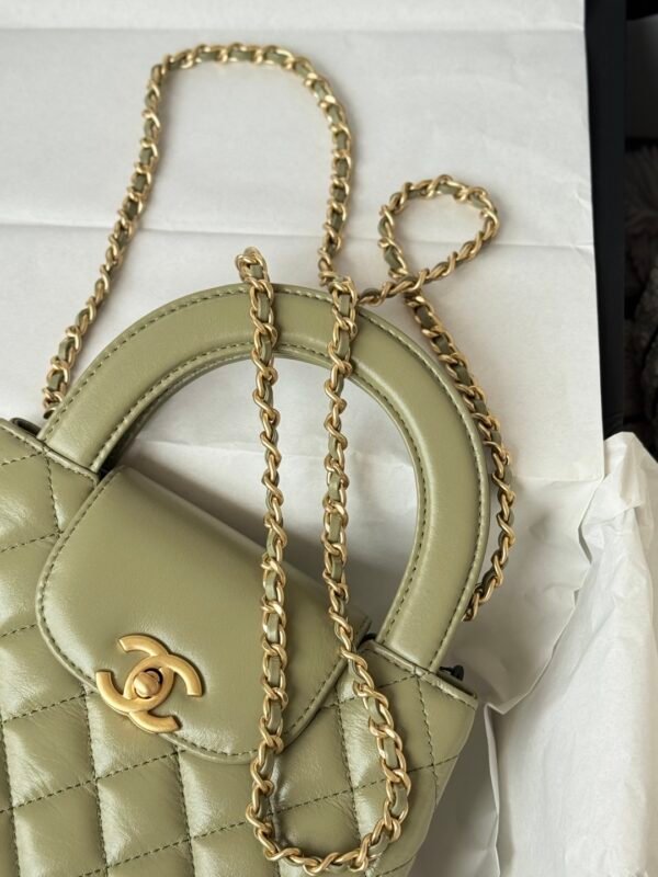 Chanel MM Kelly Shopper Khaki Handle Bags