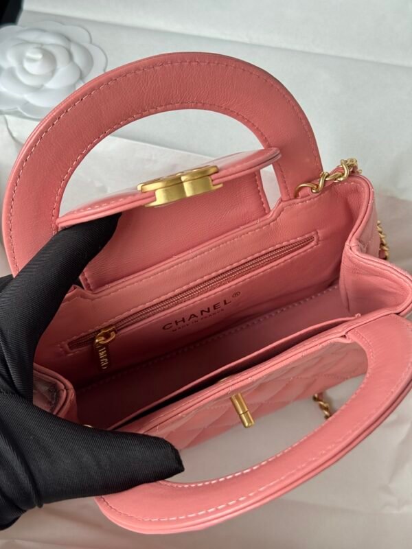 Chanel MM Kelly Shopper Coral Pink Handle Bags